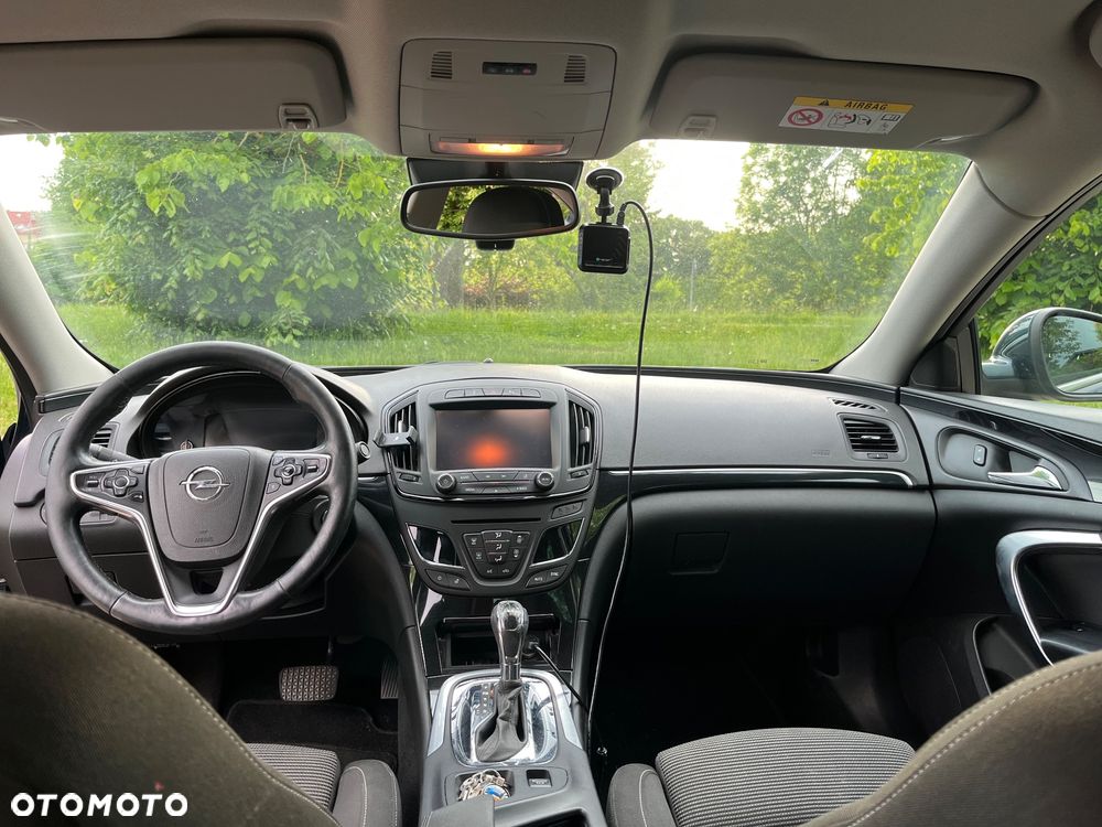 Opel Insignia 2.0 CDTI - 12
