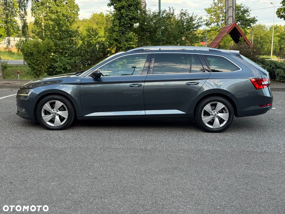 Skoda Superb 1.6 TDI GreenLine - 13