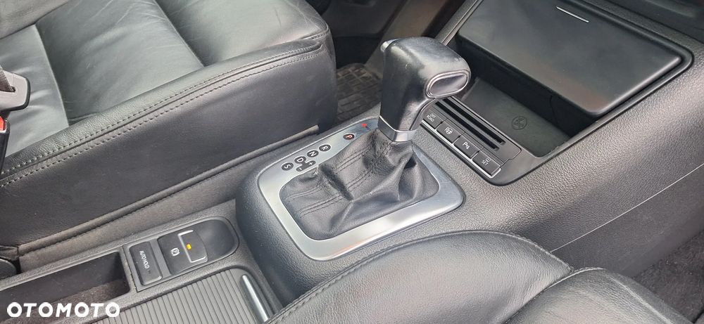 Volkswagen Tiguan 2.0 TDI DPF 4Motion Automatik Sport & Style - 28