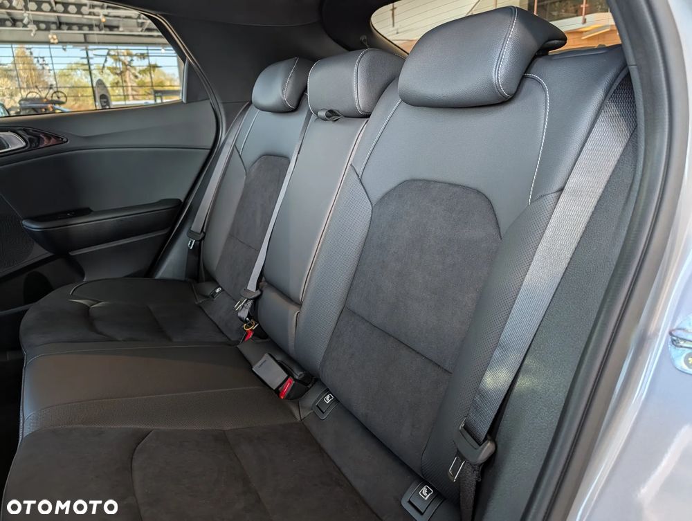 Kia XCeed 1.6 T-GDI GT-Line DCT - 26