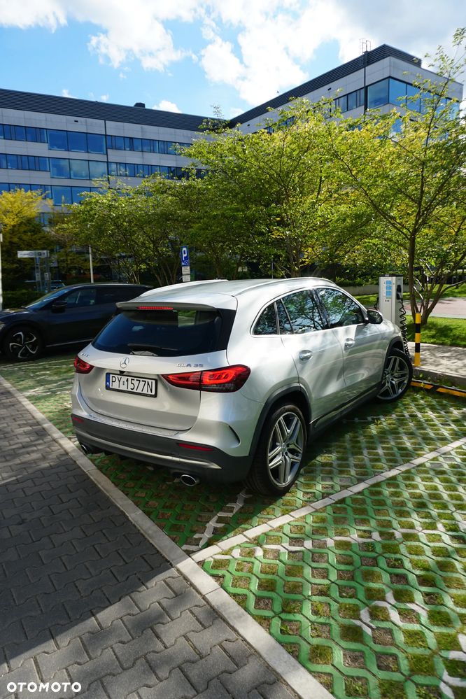 Mercedes-Benz GLA AMG 35 4Matic AMG Speedshift DCT 8G - 18