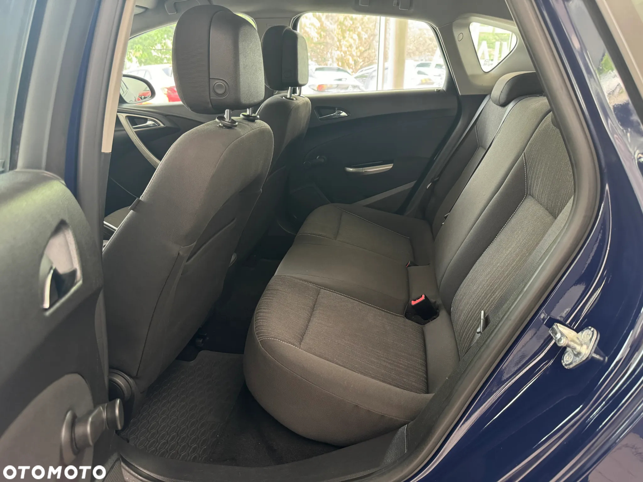 Opel Astra IV 1.6 Enjoy - 15