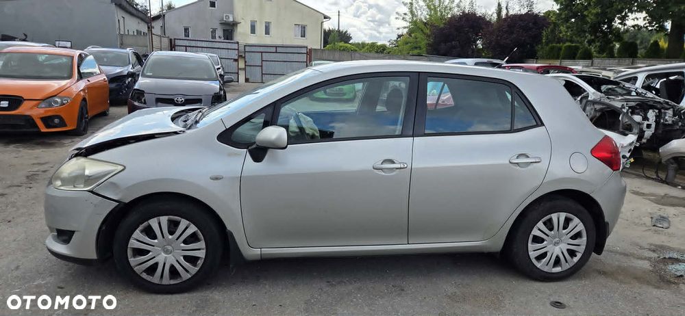 TOYOTA AURIS 1C0 drzwi lewy tył komplet - 1