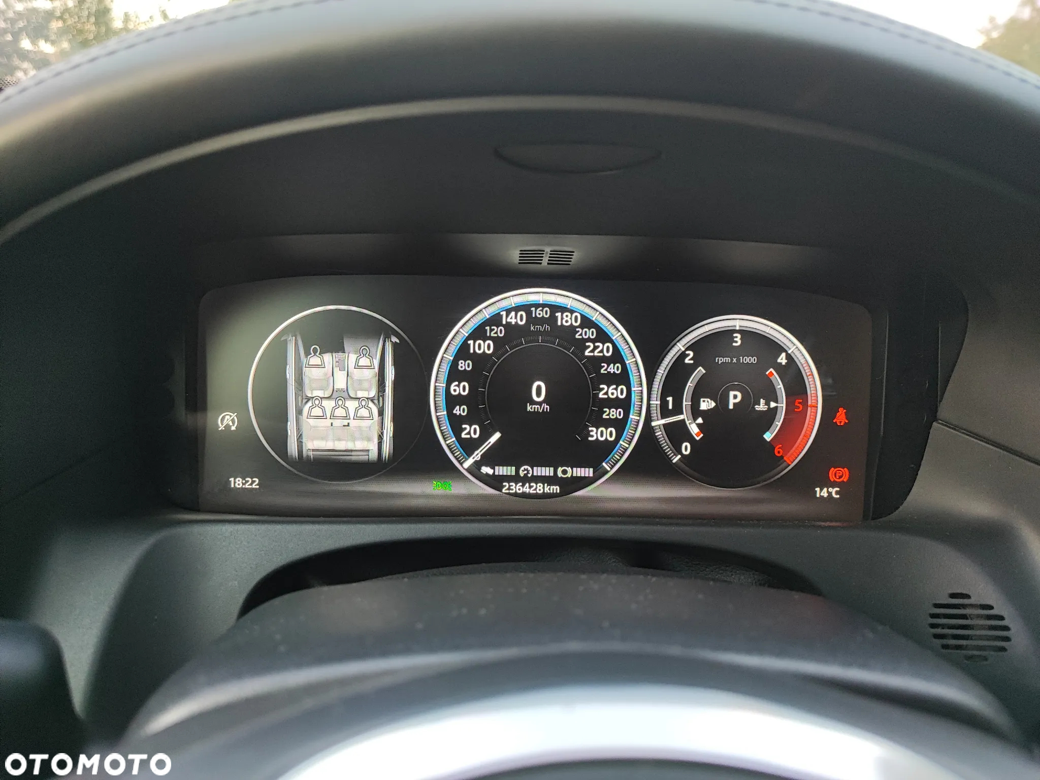 Jaguar XF 30d Sportbrake Portfolio - 22