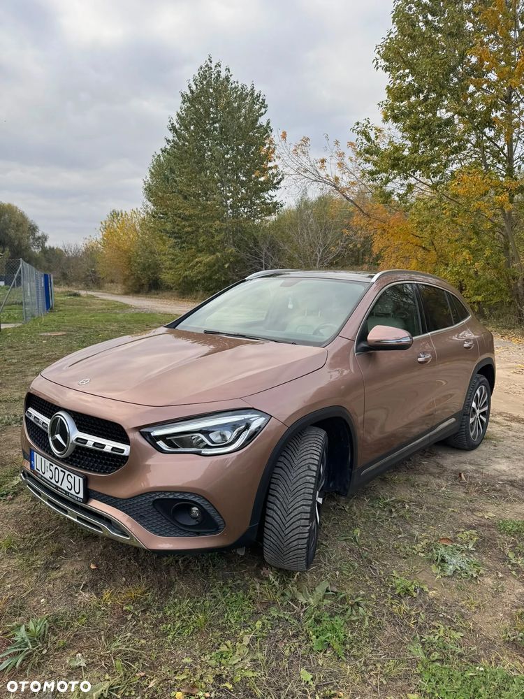 Mercedes-Benz GLA - 36
