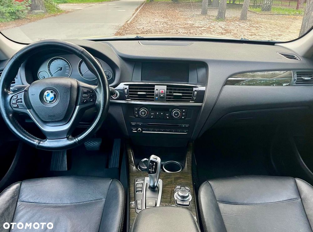 BMW X3 xDrive20d - 8