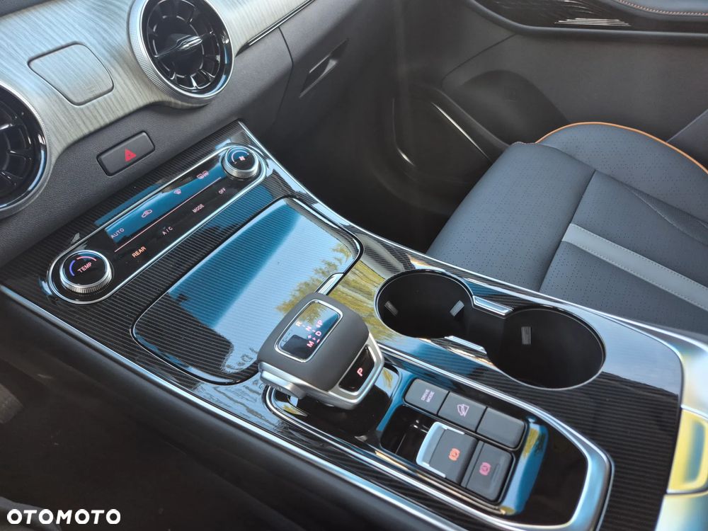 Forthing U Tour - 17