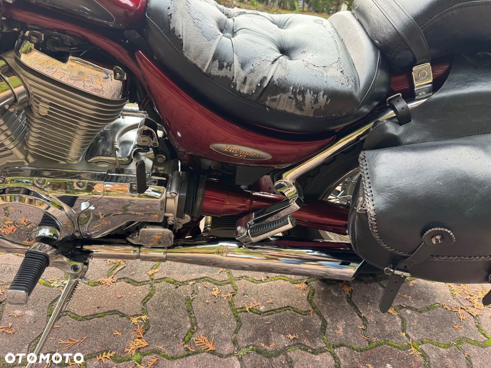 Suzuki Intruder - 15