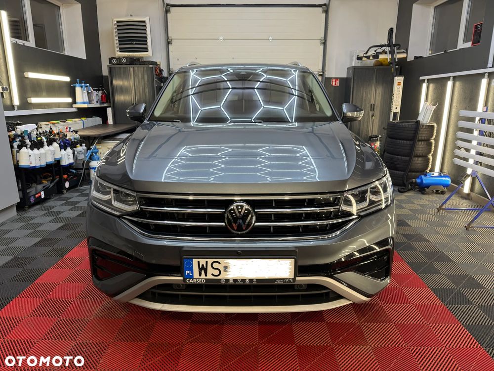 Volkswagen Tiguan Allspace 2.0 TSI 4Mot Elegance DSG - 3