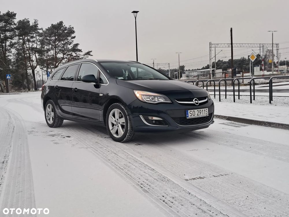 Opel Astra 1.6 CDTI Cosmo - 2