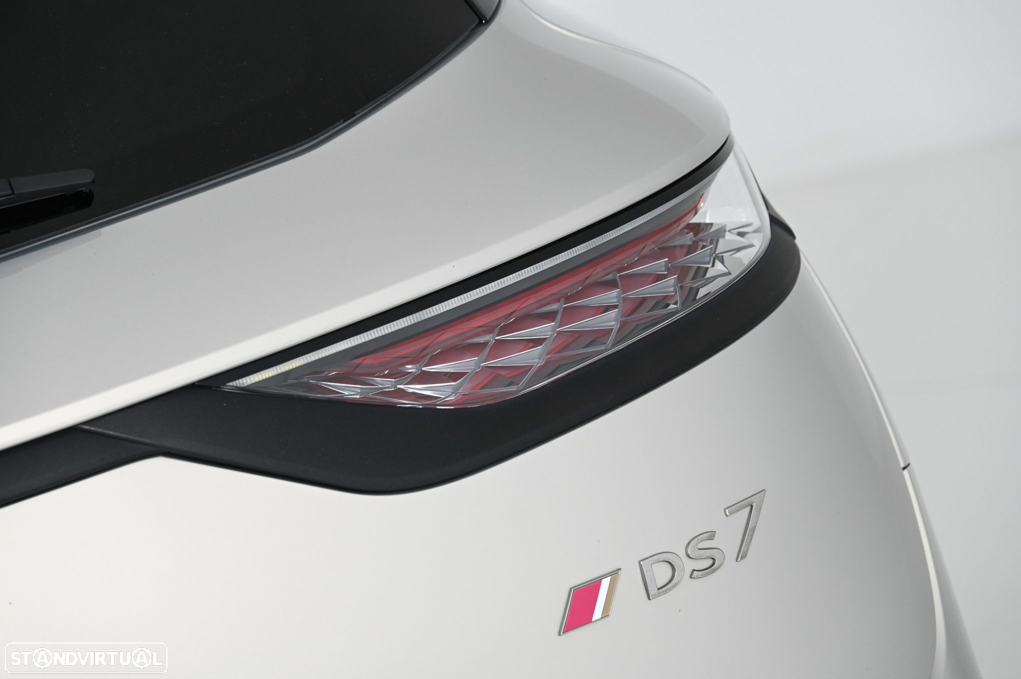 DS DS7 Crossback E-Tense Performance Line EAT8 - 11