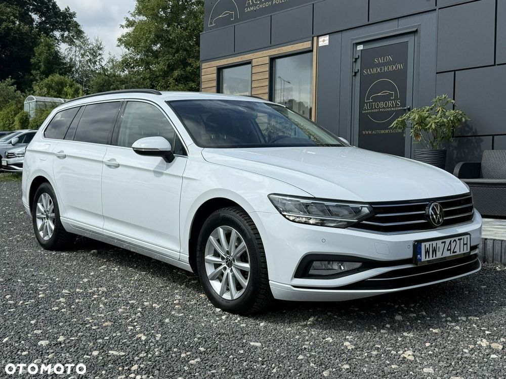 Volkswagen Passat - 2