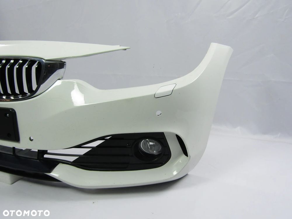 Zderzak przedni BMW 4 F32 / F34 / F36 14 - 18 Sprysk. / Pdc-4 Lakier 300 - 12
