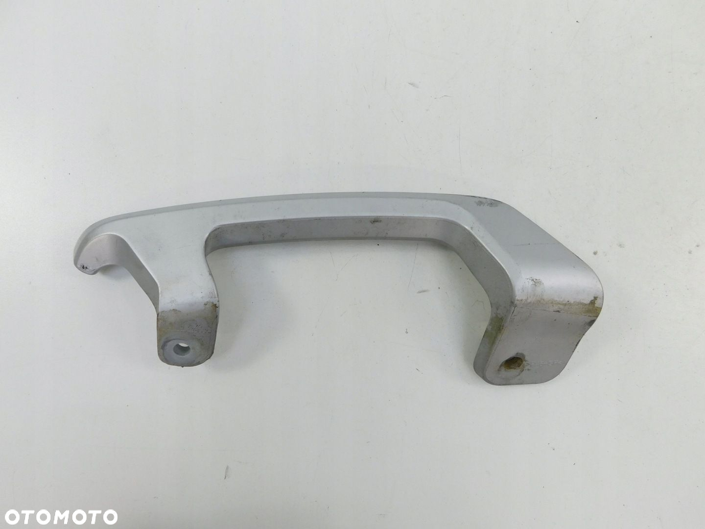 SKUTER ELEKTRYCZNY NIU UCHWYT PASAŻERA PRAWY - 7