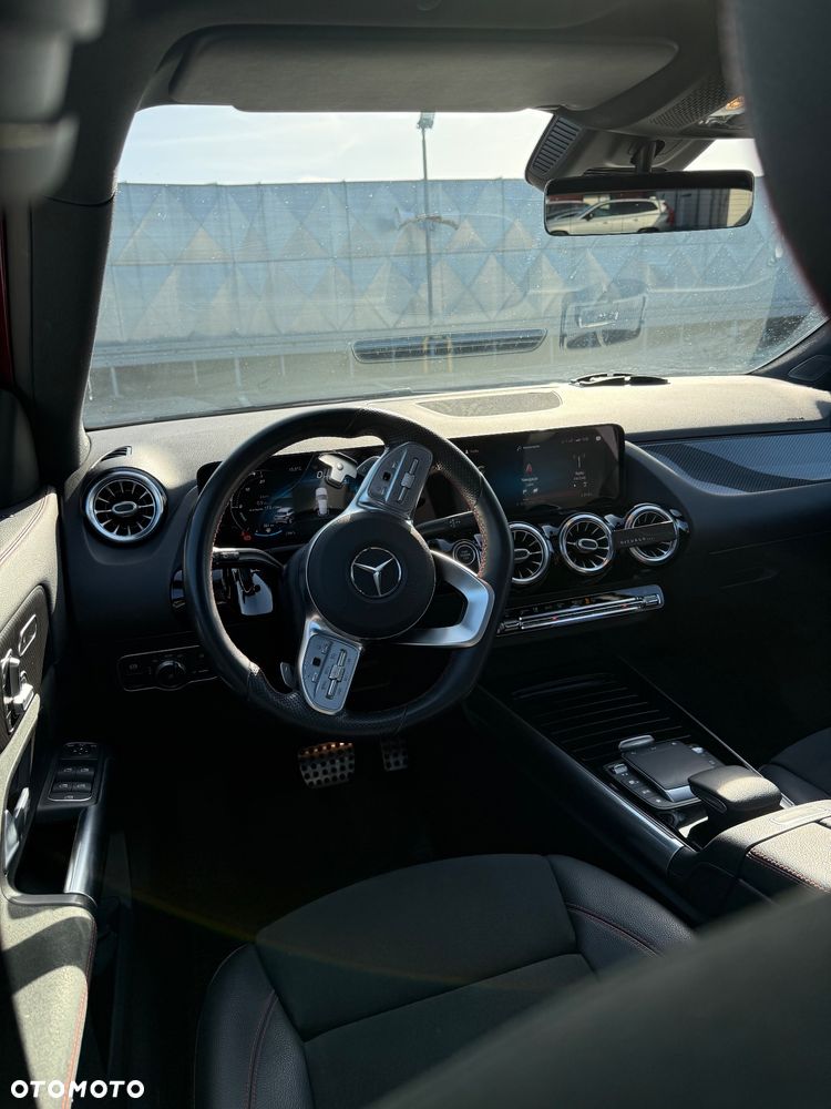 Mercedes-Benz GLA 180 d Business Edition - 20