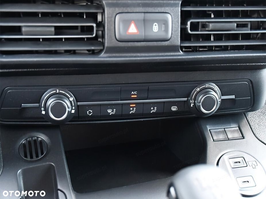 Opel Combo Van XL L2H1 1.5 130KM - 10