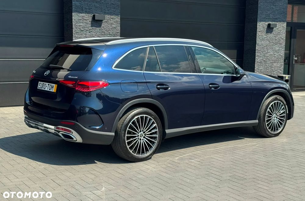 Mercedes-Benz GLC 300 4Matic 9G-TRONIC AMG Line Advanced - 7