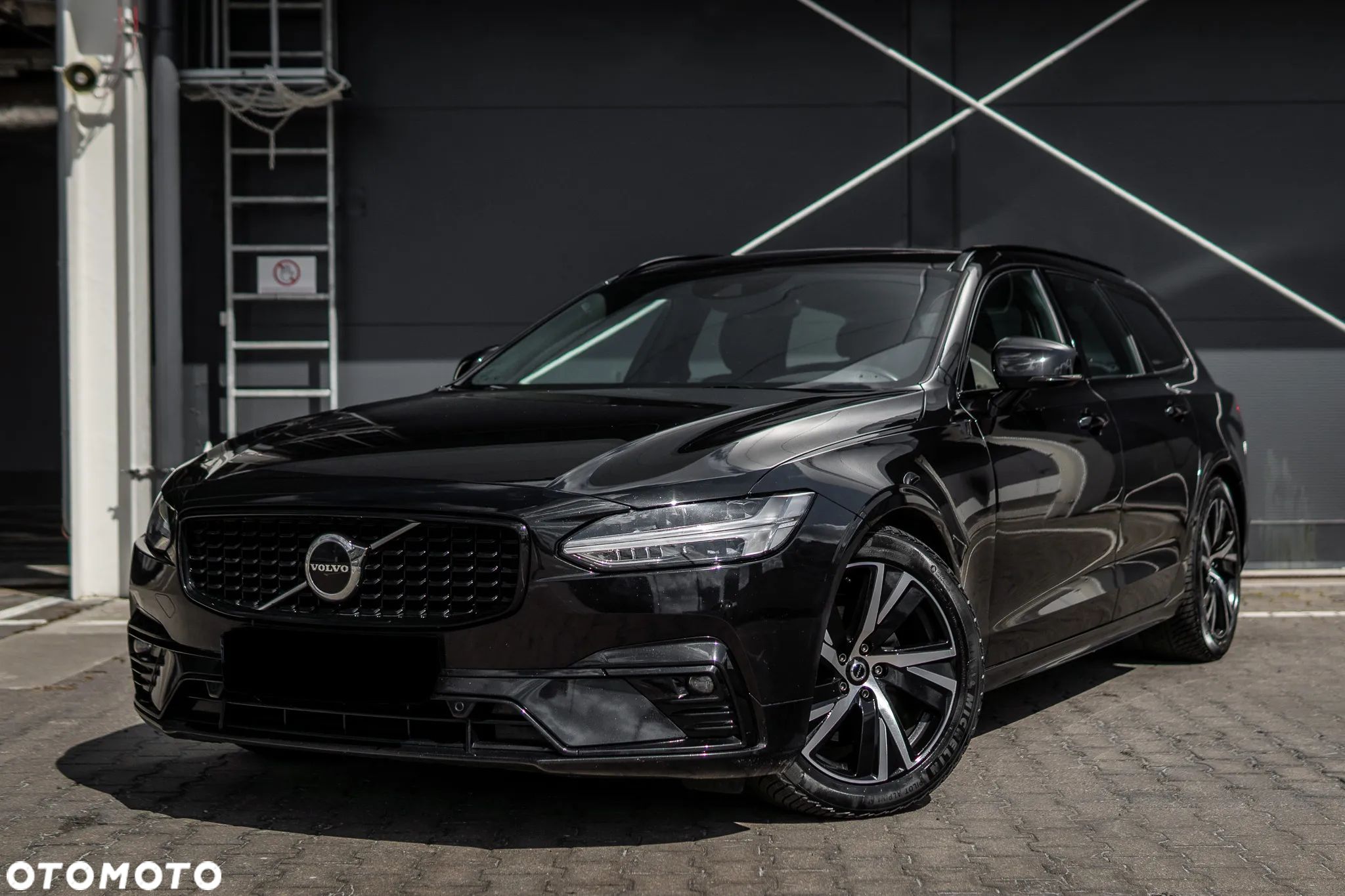 Volvo V90 B4 D AWD Geartronic RDesign - 1
