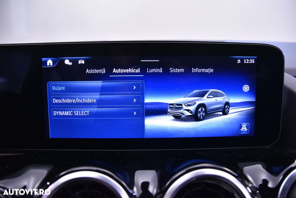 Mercedes-Benz GLA 180 d 8G-DCT - 24