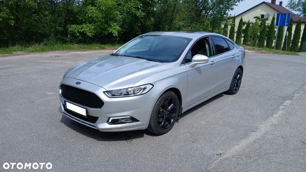 Ford Fusion - 1