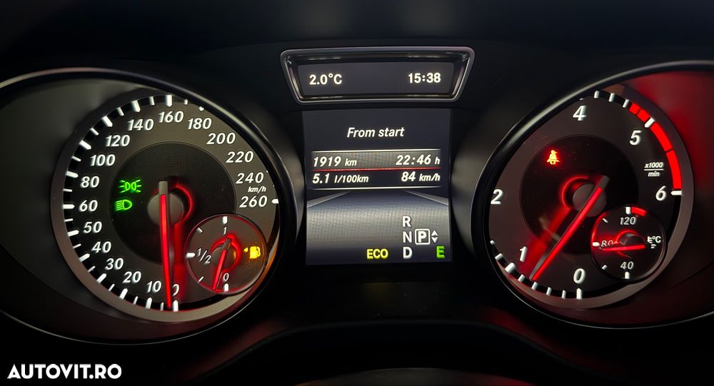 Mercedes-Benz CLA - 12