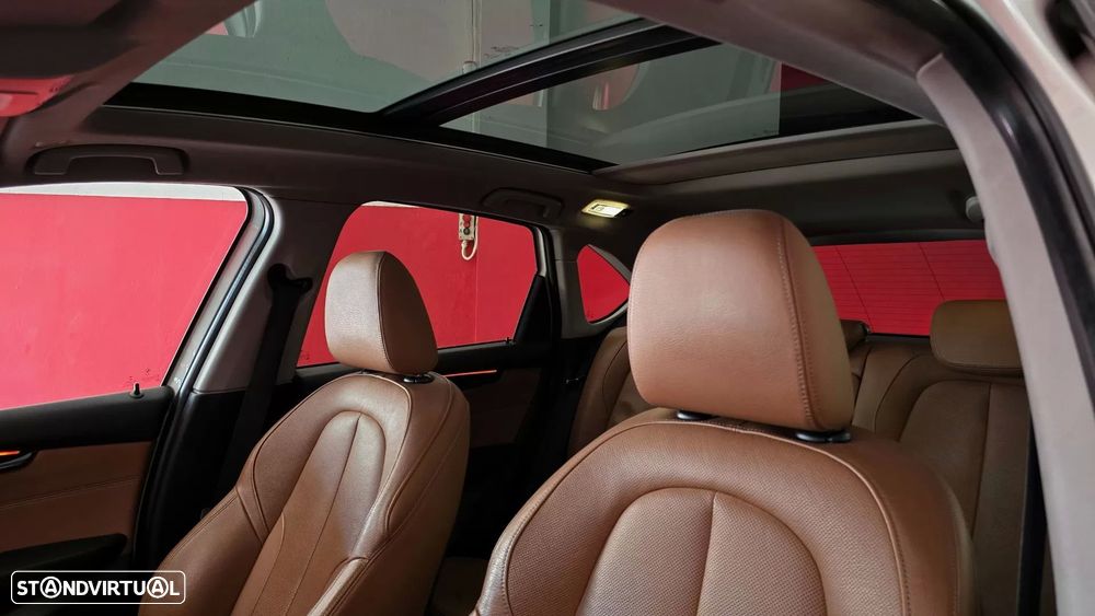 BMW 216 Active Tourer d Line Sport Auto - 55