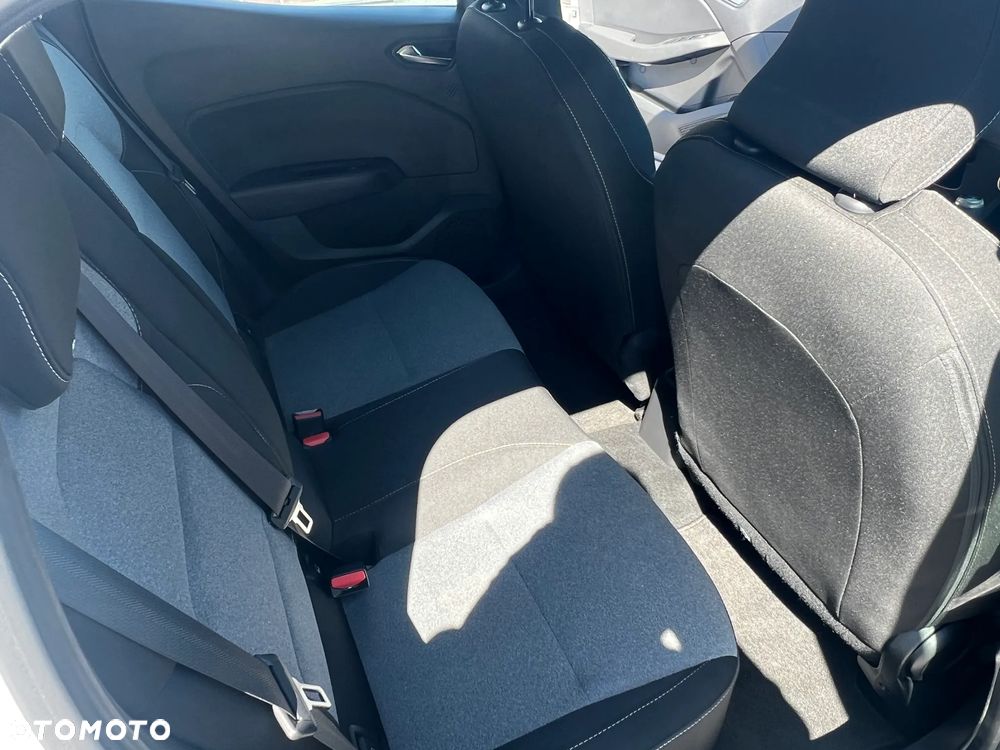 Renault Clio TCe 90 EQUILIBRE - 18