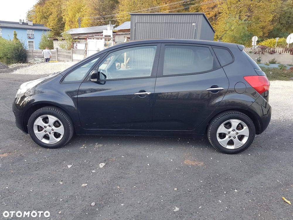 Kia Venga 2013 photo 5