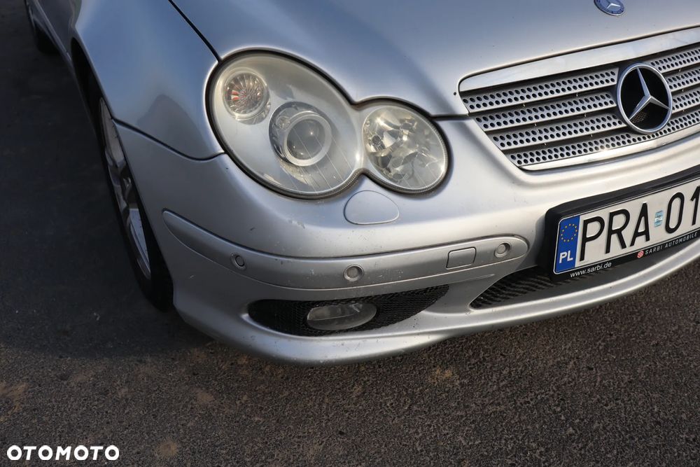 Mercedes-Benz Klasa C 230 Kompressor Sport Edition - 23