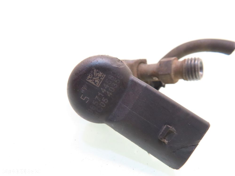 WTRYSKIWACZ VOLVO C30 (533) 2.0 D 136 - D 4204 T 9657144580 - 2