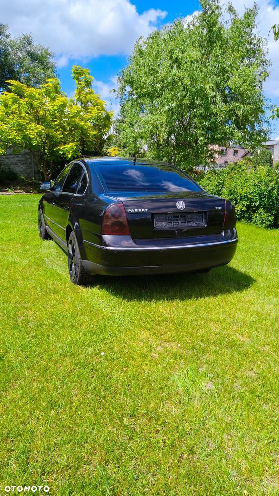 Volkswagen Passat 1.9 TDI Comfortline - 7