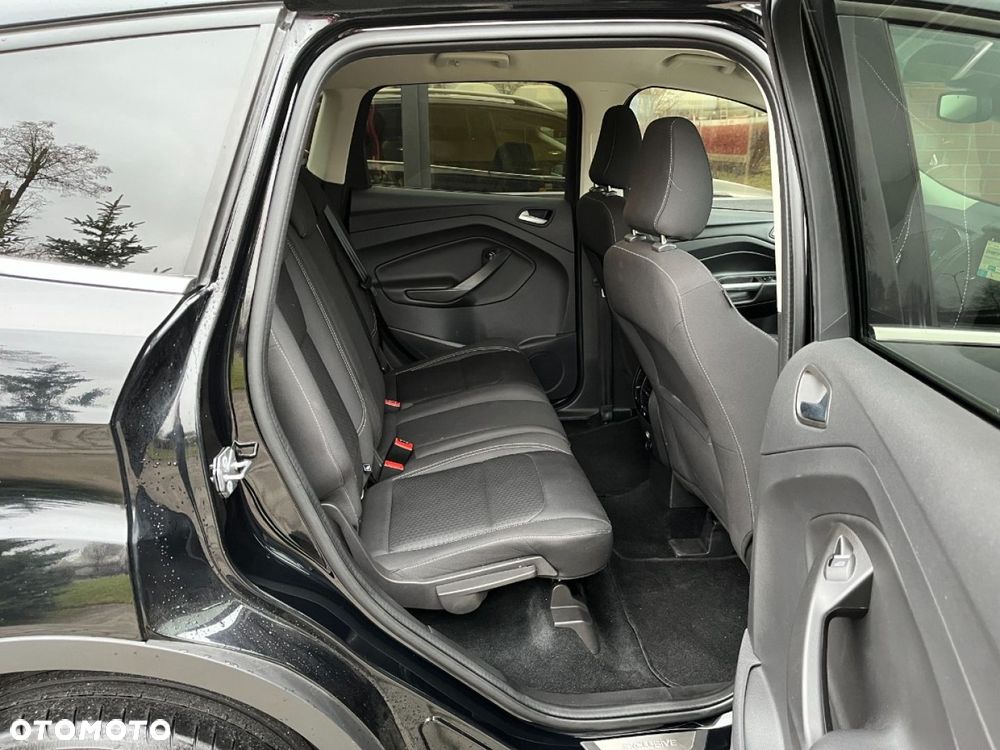 Ford Kuga 1.5 EcoBoost 2x4 Trend - 28