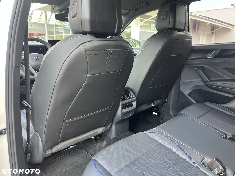 Volkswagen Tayron 2.0 TDI SCR 4Mot R-Line Plus DSG - 27