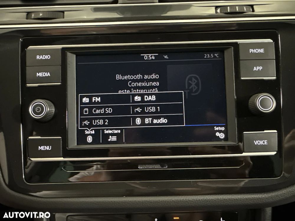 Volkswagen Tiguan - 21