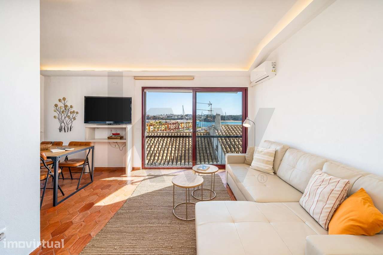 Singular T2 Duplex na primeira linha na Praia da Rocha - Grande imagem: 2/35