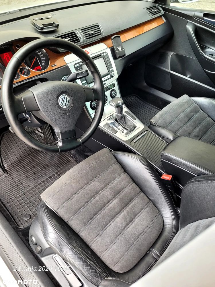 Volkswagen Passat 2.0 TDI DPF Highline DSG - 13