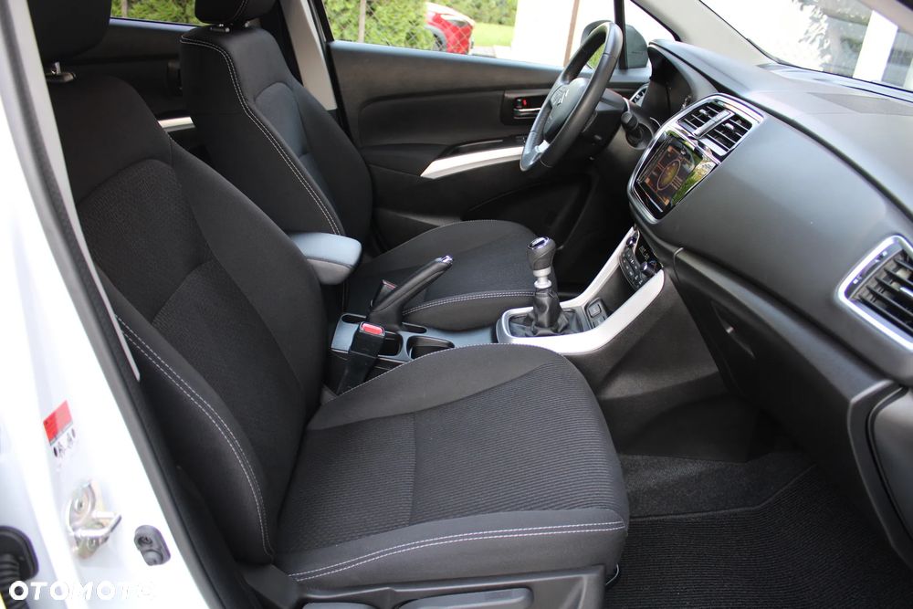 Suzuki SX4 - 28