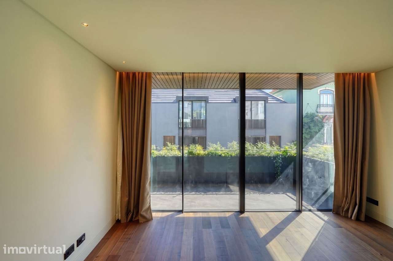 Apartamento T3 com estacionamento, São João do Estoril, Cascais - Grande imagem: 3/28