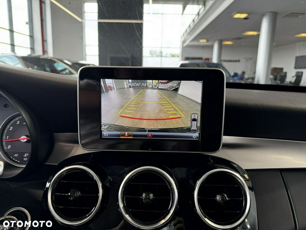 Mercedes-Benz Klasa C - 23