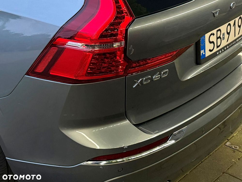 Volvo XC 60 B4 D AWD Inscription - 19