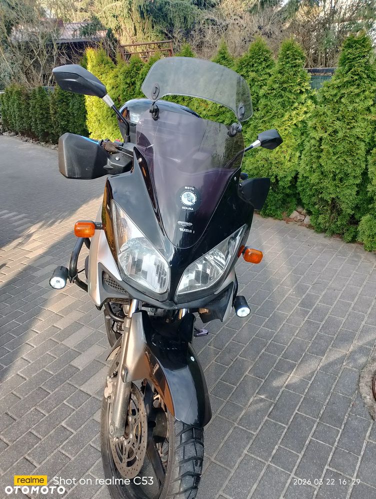 Suzuki V-STROM - 7