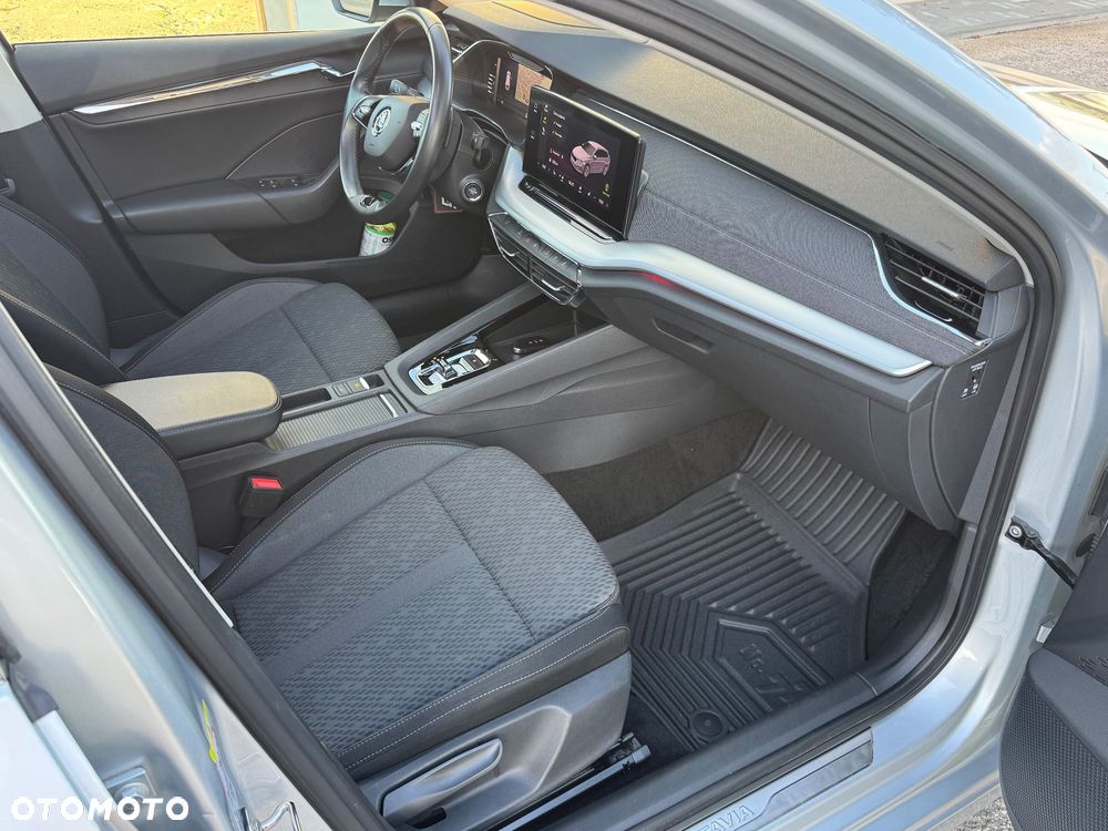 Skoda Octavia 2.0 TDI DSG Selection - 23
