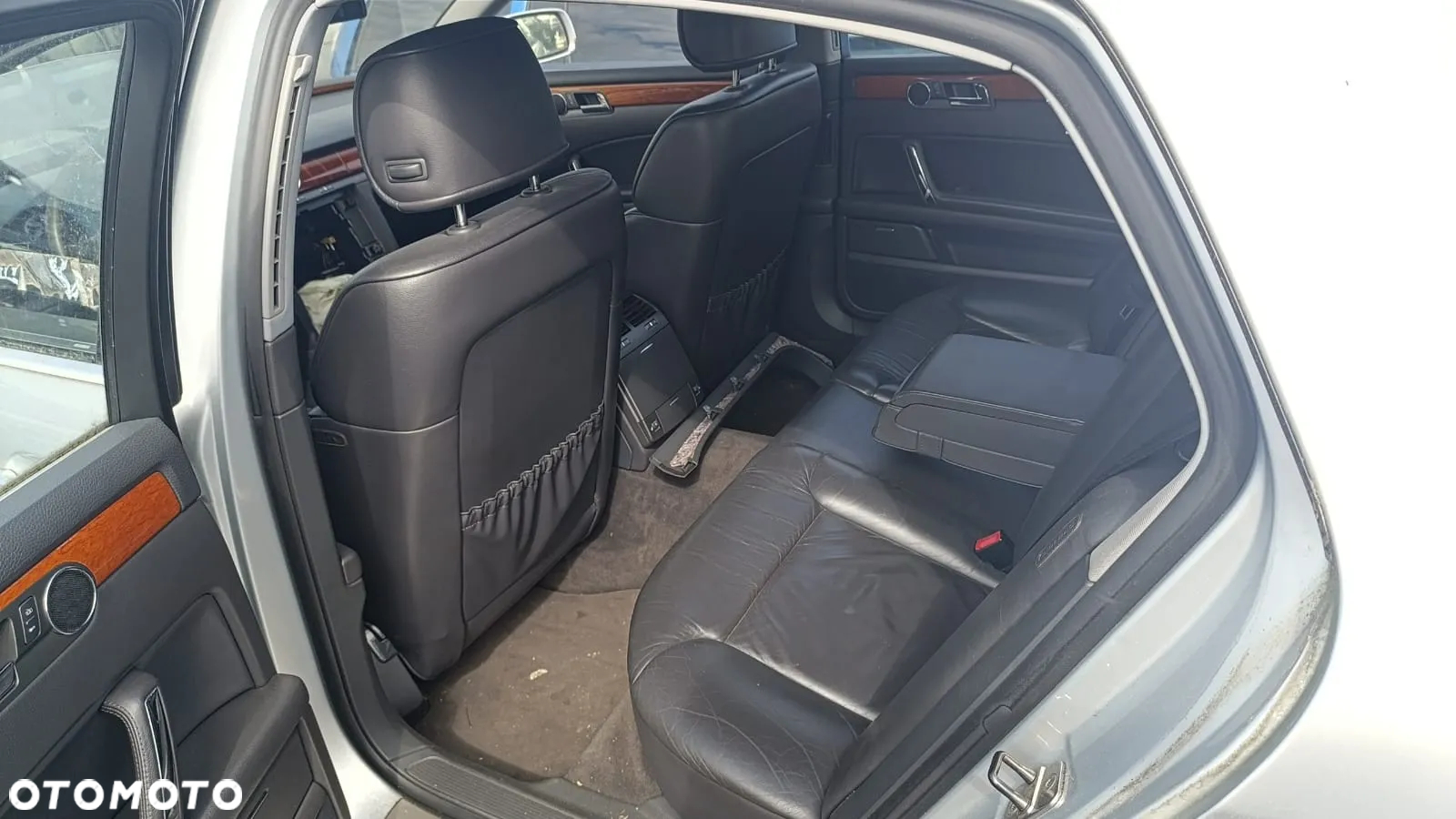 31488 volkswagen phaeton 2003 na częsci kod lakieru LG9R - 8
