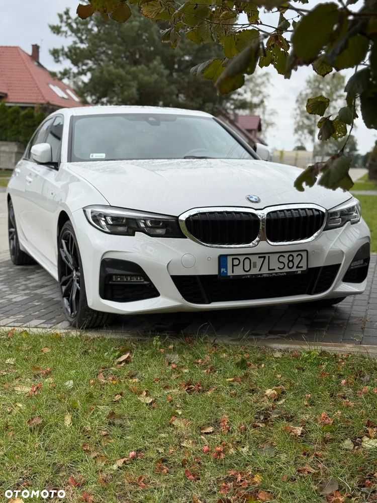 BMW Seria 3 318d M Sport - 4