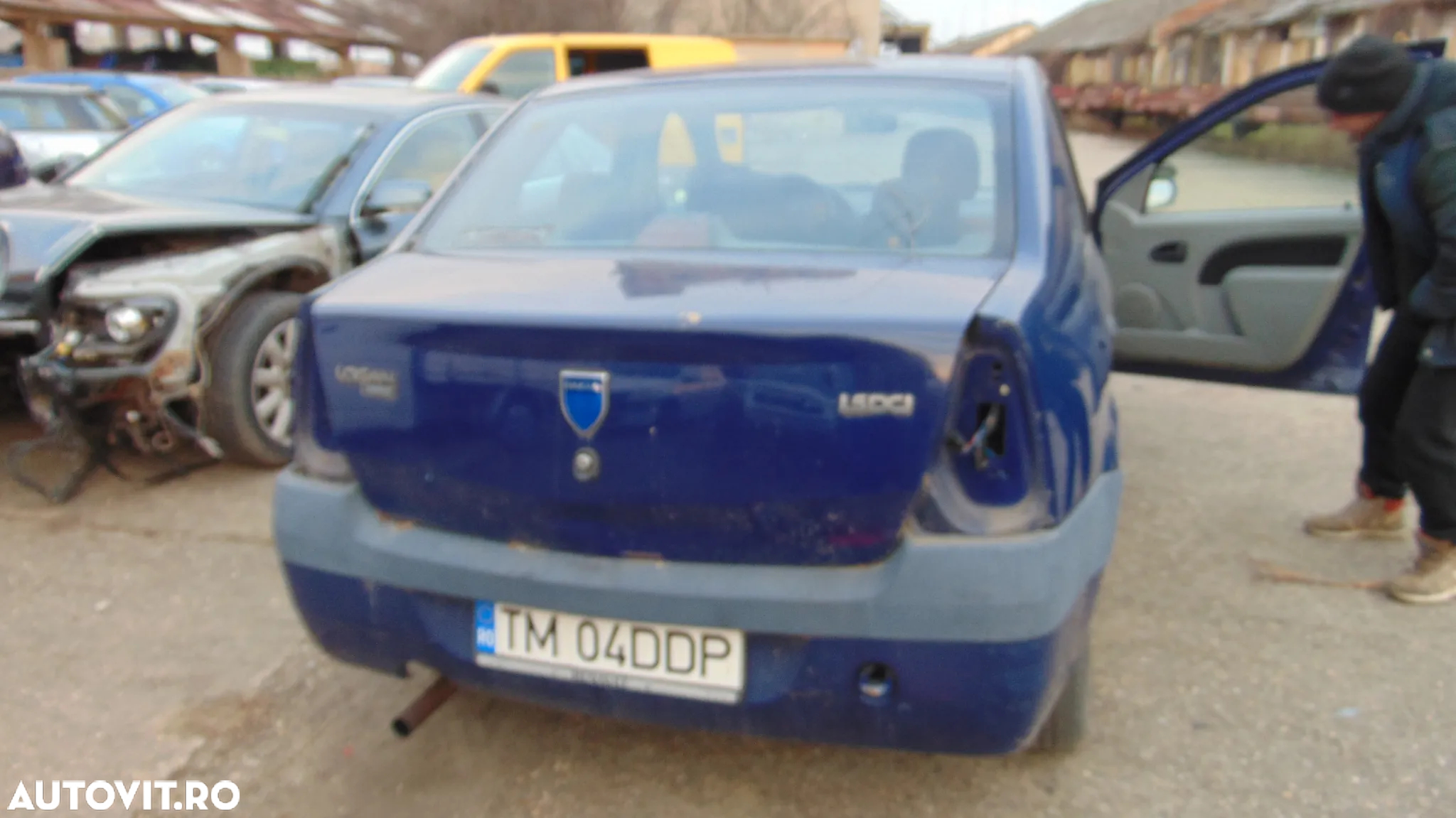 Bara fata,capota,faruri,radiatoare,usi,aripi,macarale de Dacia Logan an 2006 - 7