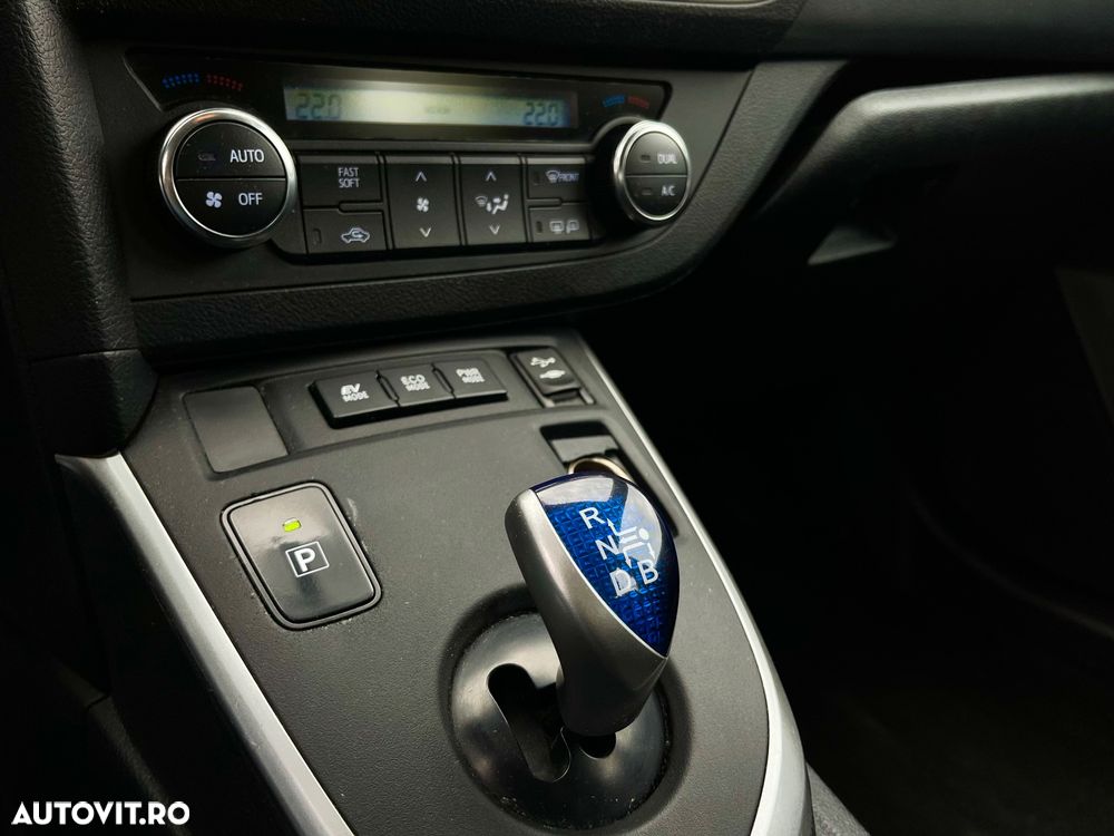 Toyota Auris - 17