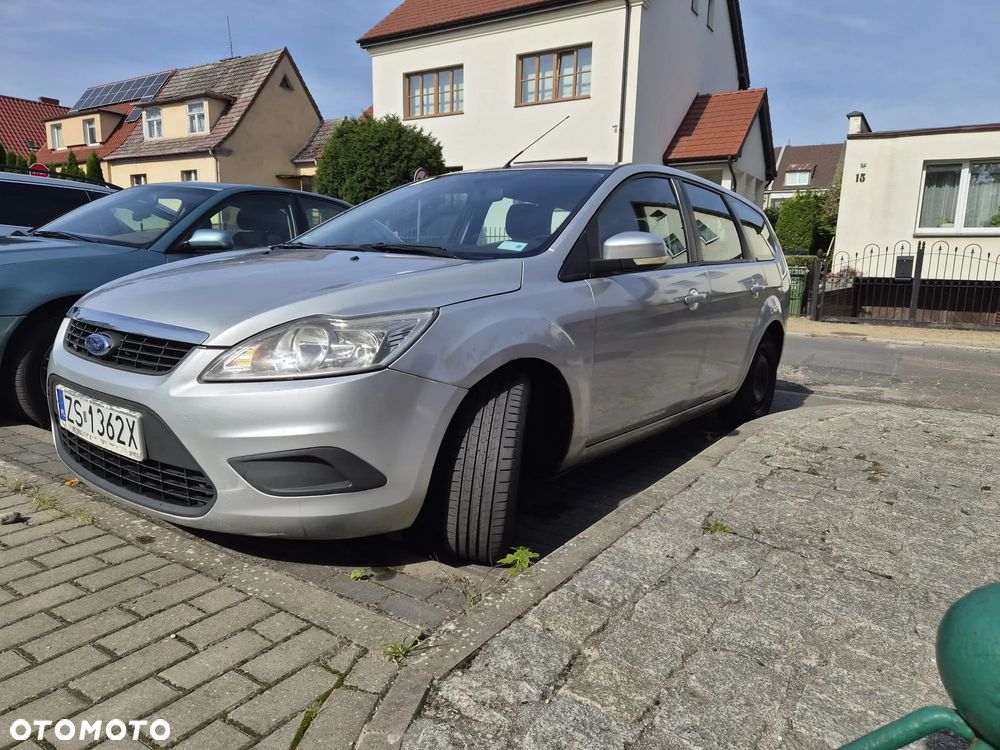 Ford Focus - 1