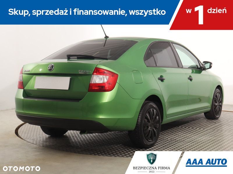 Skoda RAPID - 7