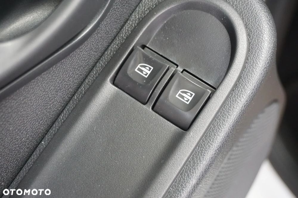 Dacia Duster SCe 115 4x2 Ambiance - 27