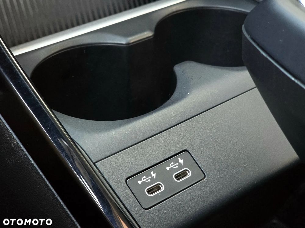 BMW Seria 2 218i - 19